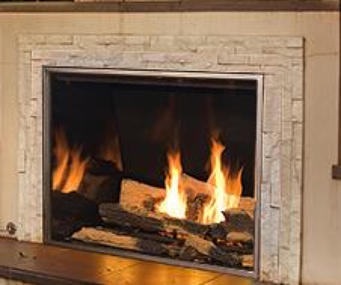 Town & Country TC36 outdoor fireplace.